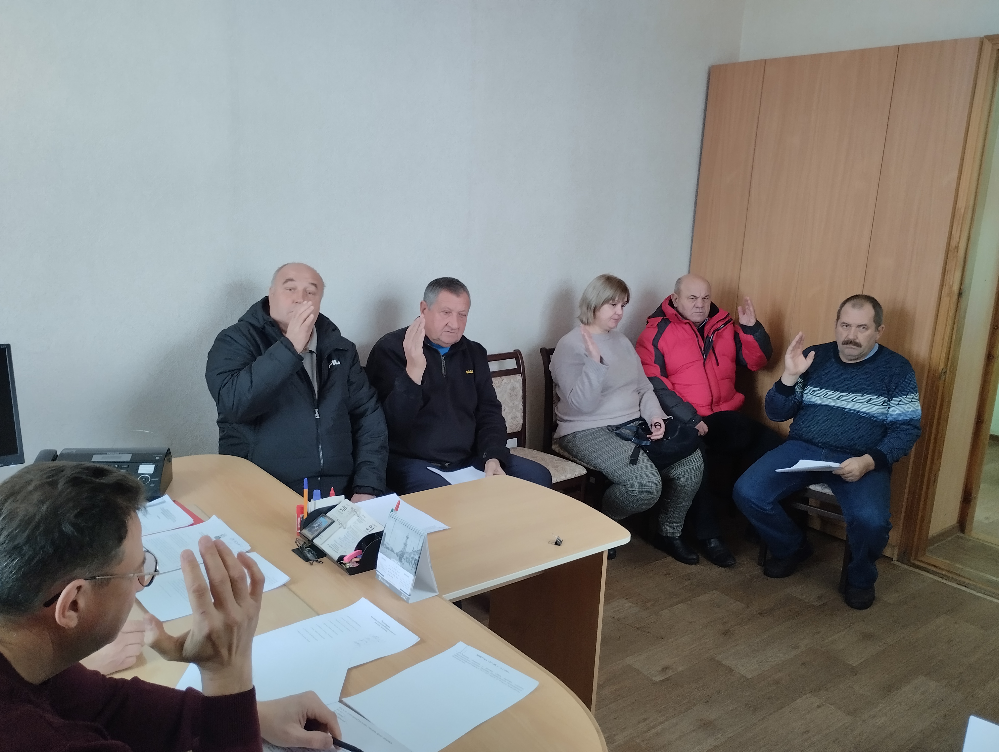 Петропавловка. Состоялась Сессия Совета народных депутатов.