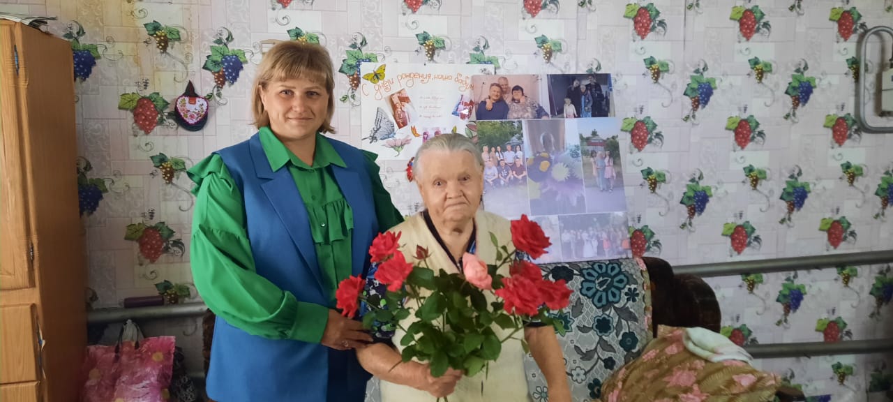 Петропавловка. Почтенный возраст юбиляра..